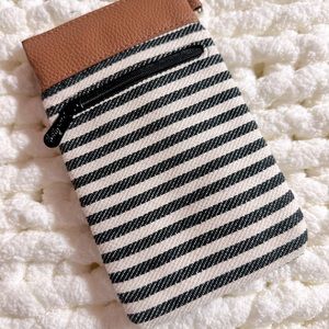 Thirty-One glasses case